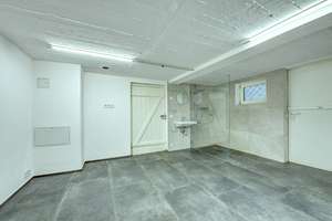 Modernisiertes Einfamilienhaus mit großem Garten in urbaner Bestlage – Die vollständige Adresse der Immobilie erhältst du vom Anbieter., 40474 Stockum, Düsseldorf – Vorschaubild 16