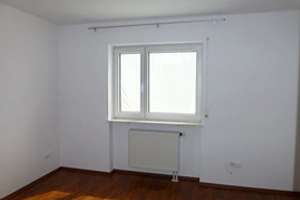 Gepflegte 3‑Zimmer Wohnung mit Balkon im 1. OG in Ilvesheim – Haydnstrasse 21, 68549 Ilvesheim – Vorschaubild 2