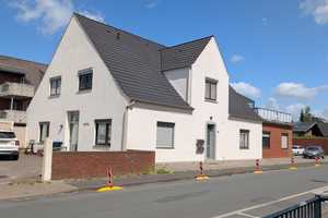 provisionsfrei Mehrfamilienhaus Haus mit 4-Wohnungen Stuhr Brinkum Anlageobjekt VON Privat – Feldstraße 14, 28816 Diepholz (Kreis) – Vorschaubild 1