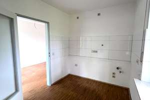 Glücksgriff in bester Lage, ETW mit 2 Loggien und TG Stellplatz   – Dahmsfeldstraße 82, 44229 Rombergpark-Lücklemberg, Dortmund – Vorschaubild 4