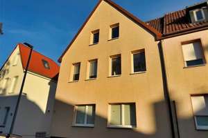 Mehrfamilienhaus mit 3 Parteien in Celle – Investition oder Eigenheim mit Garten – Die vollständige Adresse der Immobilie erhältst du vom Anbieter., 29225 Celle – Vorschaubild 2