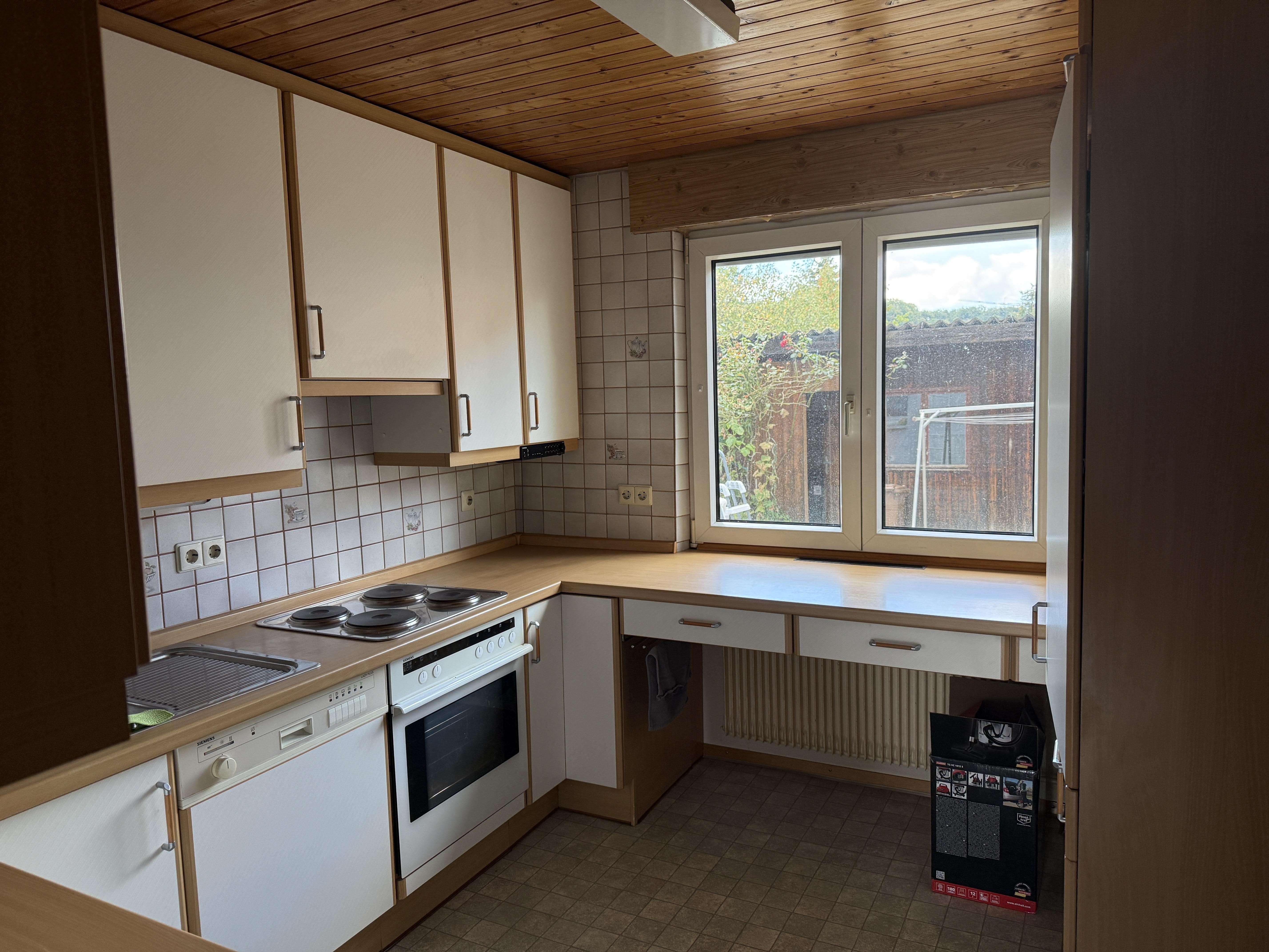 Immobilie in Notzingen - Charmantes Reiheneckhaus für Handwerker - Bild 1