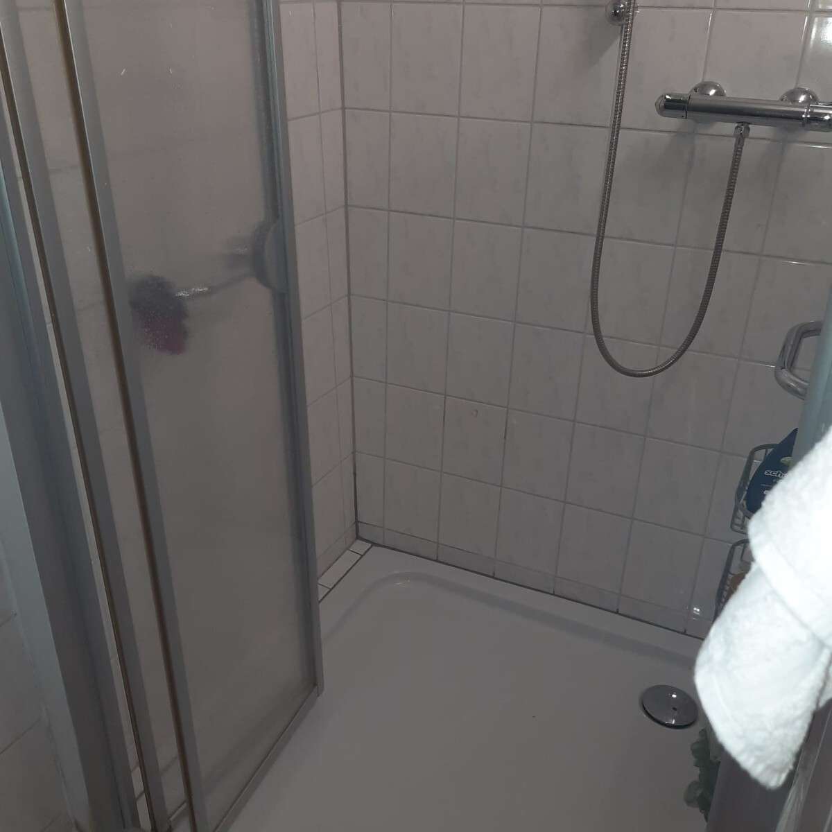 Immobilie in Wutöschingen - Wutöschingen /Degernau - Zweifamilienhaus mit Ausbaupotenzial! - Bild 3