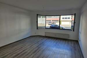 Geräumige, sanierte 1-Zimmer-Wohnung mit gehobener Innenausstattung ab sofort zu vermieten
