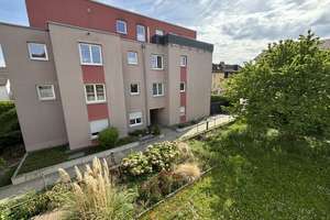 Charmantes Einfamilienhaus mit Garten, Terrasse und Stellplatz in Kernen im Remstal – Die vollständige Adresse der Immobilie erhältst du vom Anbieter., 71394 Kernen im Remstal – Vorschaubild 15