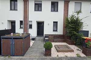 Zuhause mit viel Platz in Berlin-Falkenberg