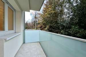 WG Zimmer in 3er WG am Salonwald in Ludwigsburg mit Balkon – Die vollständige Adresse der Immobilie erhältst du vom Anbieter., 71638 Süd, Ludwigsburg – Vorschaubild 2