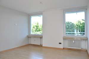 Familienfreundlich: Charmante 3-Zimmer-Wohnung mit EBK, Sonnenbalkon, Lift und Garage! – Düsseldorf – Vorschaubild 9