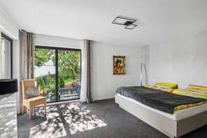 Architektenvilla mit Wellness, Design & Technik – luxuriös modernisiertes Anwesen im Rheingau-Taunus – Die vollständige Adresse der Immobilie erhältst du vom Anbieter., 65232 Taunusstein – Vorschaubild 17