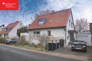 Vermietetes 2 Fam.-Haus! Für Anleger, Eigennutzer oder Häuslebauer!