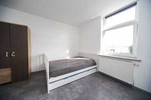 Renoviertes Zweifamilienhaus mit schönem Garten in zentraler Lage!   – Recklinghausen (Kreis) – Vorschaubild 5