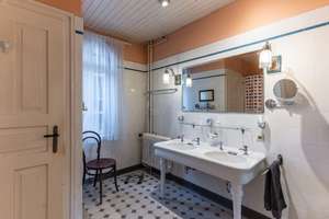 Property thumbnail 12