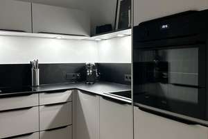 Exklusive 3-Zimmer-Wohnung mit Dachterrasse und Balkon im beliebten Ingolstädter Westviertel – Degenhartstraße 35, 85049 Mitte, Ingolstadt – Vorschaubild 3