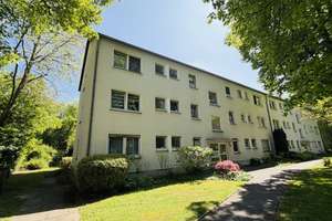 Bonn Duisdorf: Eine ca 80m² große Etagenwohnung mit 4 zimmer und Balkon zu verkaufen!