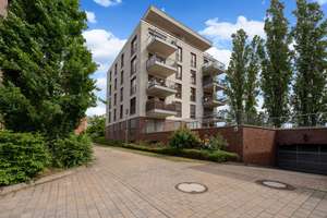 Leben am Wasser: Großzügige 4,5-Zimmer-Wohnung mit Südterrasse und Spreeblick in Köpenick – Die vollständige Adresse der Immobilie erhältst du vom Anbieter., 12555 Köpenick, Berlin – Vorschaubild 2