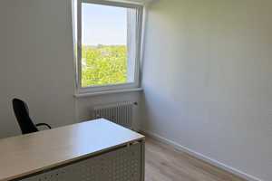 Renovierte 3 Zimmer Wohnung mit Balkon – Carl-von-Ossietzky-straße 16, 51377 Leverkusen – Vorschaubild 8