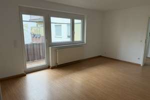 Helle 3-Zimmer-Wohnung im 1. OG mit Balkon in Darmstadt-Ost – Roßdörfer Straße 43, 64287 Darmstadt-Ost, Darmstadt – Vorschaubild 2