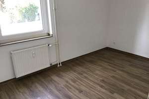Wunderschöne Familienwohnung mit modernem Tageslichtbad und herrlichem Balkon im EG! – Freisenbruchstr. 5, 45279 Freisenbruch, Essen – Vorschaubild 5