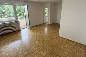 Singles und Studenten aufgepasst! Schicke u. zentrale 1-Raum Wohnung mit Balkon am Frohnhauser Markt