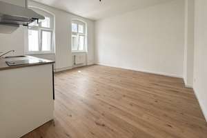Helle 1,5-Zi-Whg mit offene Einbauküche – frisch saniert & bezugsfrei – Oldenburger Str. 28, 10551 Moabit, Berlin – Vorschaubild 4