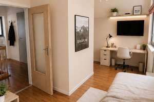 Ihr neues zu Hause: 120m² Wohnfläche, sonniger Garten, Stellplätze und zusätzliche Nutzfläche! – Die vollständige Adresse der Immobilie erhältst du vom Anbieter., 40625 Gerresheim, Düsseldorf – Vorschaubild 6