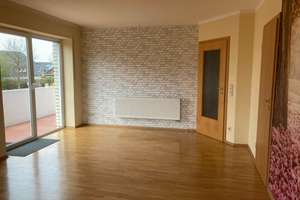 Freundliche 4-Zimmer-Wohnung mit Balkon in Paderborn Sande – Die vollständige Adresse der Immobilie erhältst du vom Anbieter., 33106 Sande, Paderborn – Vorschaubild 11