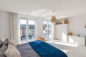 Hochwertige und moderne Doppelhaushälfte mit ELW in bester Wohnlage von S-Vaihingen – Die vollständige Adresse der Immobilie erhältst du vom Anbieter., 70563 Heerstraße, Stuttgart – Vorschaubild 4