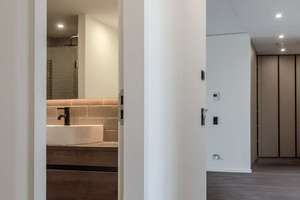 Vollmöblierte Design-Wohnung mit spannenden Blickachsen und Community-Features (Coworking, Fitness) – Die vollständige Adresse der Immobilie erhältst du vom Anbieter., 20457 HafenCity, Hamburg – Vorschaubild 9