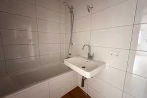 Schöne, frisch modernisierte 3-Zimmer-Wohnung in Schweinau zu vermieten – Friesenstraße 32, 90441 Nürnberg – Vorschaubild 6