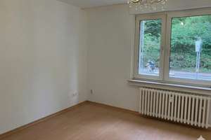 Zentral wohnen in Köln - 2-Zimmer-Erdgeschosswohnung mit großem Garten direkt am Volksgarten – Eifelstr. 46, 50677 Neustadt/Süd, Köln – Vorschaubild 3