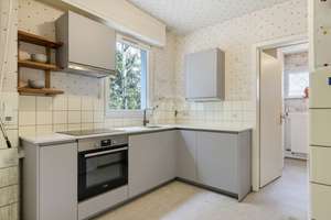 Familienzeit im sonnigen Einfamilienhaus mit großem Balkon und Garten – Die vollständige Adresse der Immobilie erhältst du vom Anbieter., 53177 Pennenfeld, Bonn – Vorschaubild 5