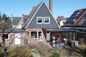 Attraktives Haus mit zwei Wohneinheiten!
- Zu kaufen in 23556 Lübeck - – 23556 Sankt Lorenz Nord, Lübeck – Vorschaubild 41
