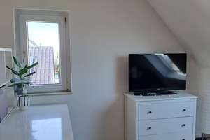 Single Appartement für Studentin (Anfangssem.) oder Doktorandin – Erzberger Str. 27, 33102 Kernstadt, Paderborn – Vorschaubild 8