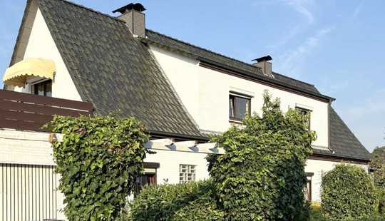 Bild von Im Herzen von Habenhausen - Einfamilienhaus mit großem Garten, Garage und Dachterrasse