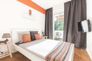 Medienhafen-möblierte Wohnung in ruhiger Lage mit Sonnenbalkon – Neckarstr. 15, 40219 Unterbilk, Düsseldorf – Vorschaubild 14