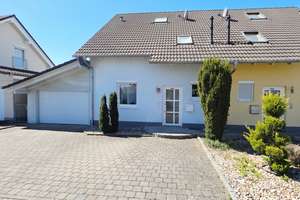 146 m² Wohnkomfort mit Garten, Garage & viel Platz in Rust nahe Europa-Park & Rulantica