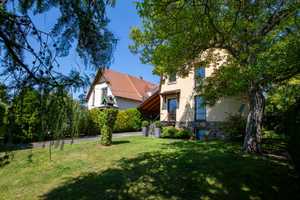 gepflegtes Einfamilienhaus mit Pool, großem Garten & Gartenhaus – stilvolles Wohnen mit Komfort – Meißen (Kreis) – Vorschaubild 1