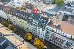 Bereits aufgeteiltes Mehrfamilienhaus mit attraktiven Apartments und Garagen in Friedrichstadt