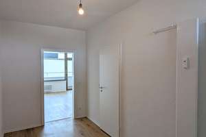 ~ Wohnen an der Rü + Saniert mit Balkon ~ – 45130 Rüttenscheid, Essen – Vorschaubild 2