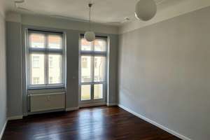 Bezugsfreie 2-Zimmer-Altbauwohnung nahe Volkspark Friedrichshain mit Balkon und Fernsehturmblick – Die vollständige Adresse der Immobilie erhältst du vom Anbieter., 10407 Prenzlauer Berg, Berlin – Vorschaubild 5
