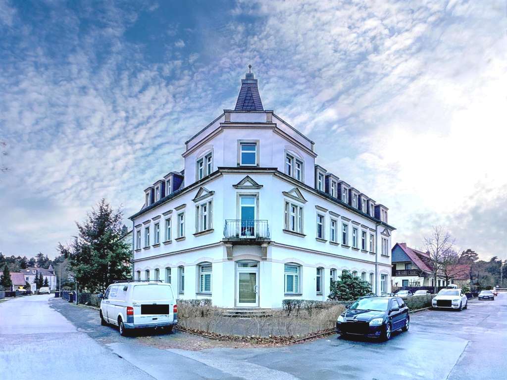 Immobilie in Pirna - Kapitalanlage: 4-Raum mit Balkon & Galerie am Tor zur Sächsischen Schweiz in Pirna - Bild 1