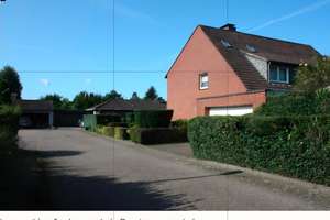 Lichtdurchflutete Dachgeschosswohnung mit großzügigem Wohn-Essbereich und offener Küche – Jägerstraße 161, 46149 Alsfeld, Oberhausen – Vorschaubild 2