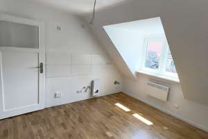 Geräumige Dachgeschosswohnung in Südstadt – Die vollständige Adresse der Immobilie erhältst du vom Anbieter., 30173 Südstadt, Hannover – Vorschaubild 6