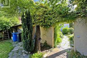 Bezauberndes Mehrfamilienhaus mit bezugsfreier OG-Wohnung und 2 Garagen in KN-Fürstenberg – Konstanz (Kreis) – Vorschaubild 23