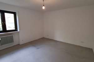 Nürnberg-Bismarckstraße: 3-Zimmer-Hochpaterre -Wohnung mit TG-Stellplatz – Bismarckstrasse 133, 90491 St. Jobst, Nürnberg – Vorschaubild 7