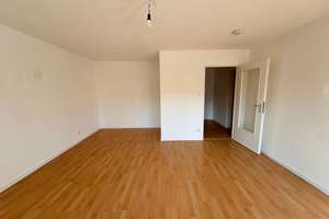 Helle 1-Zimmer-Wohnung mit Balkon in Nürnberg – Rauschbergweg 1, 90471 Langwasser Nordwest, Nürnberg – Vorschaubild 2