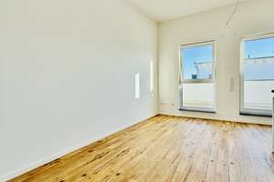 Schönes Reihenendhaus mit Dachterrasse + zwei PKW-Stellplätzen in guter Lage von Riedstadt-Goddelau – Die vollständige Adresse der Immobilie erhältst du vom Anbieter., 64560 Riedstadt – Vorschaubild 64