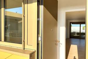 Traumhaftes Wohnen am Wasser: 3 Zimmer, Balkon, 2 Bäder & Rheinpanorama – Die vollständige Adresse der Immobilie erhältst du vom Anbieter., 55118 Neustadt, Mainz – Vorschaubild 5