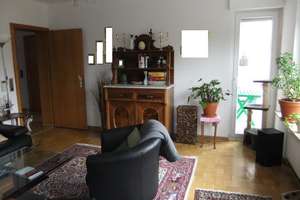 Schöne helle Altbauwohnung in ruhiger und zentraler Lage – Die vollständige Adresse der Immobilie erhältst du vom Anbieter., 53879 Euskirchen – Vorschaubild 2