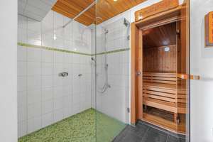 Zweifamilienhaus mit Garten, Doppelgarage und Fernblick in Wetter (Ruhr) - Grenze Witten-Bommern – Die vollständige Adresse der Immobilie erhältst du vom Anbieter., 58300 Wetter (Ruhr) – Vorschaubild 14